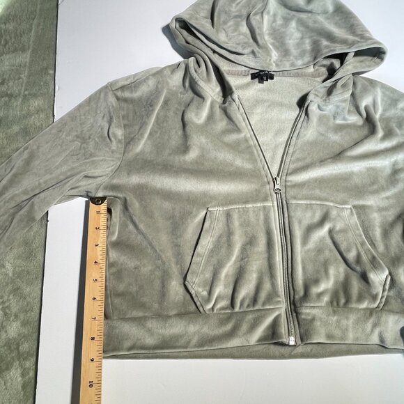 Dynamite Gray Cropped Hoodie - Picture 7 of 7